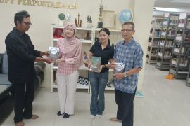 Penyerahan Buku